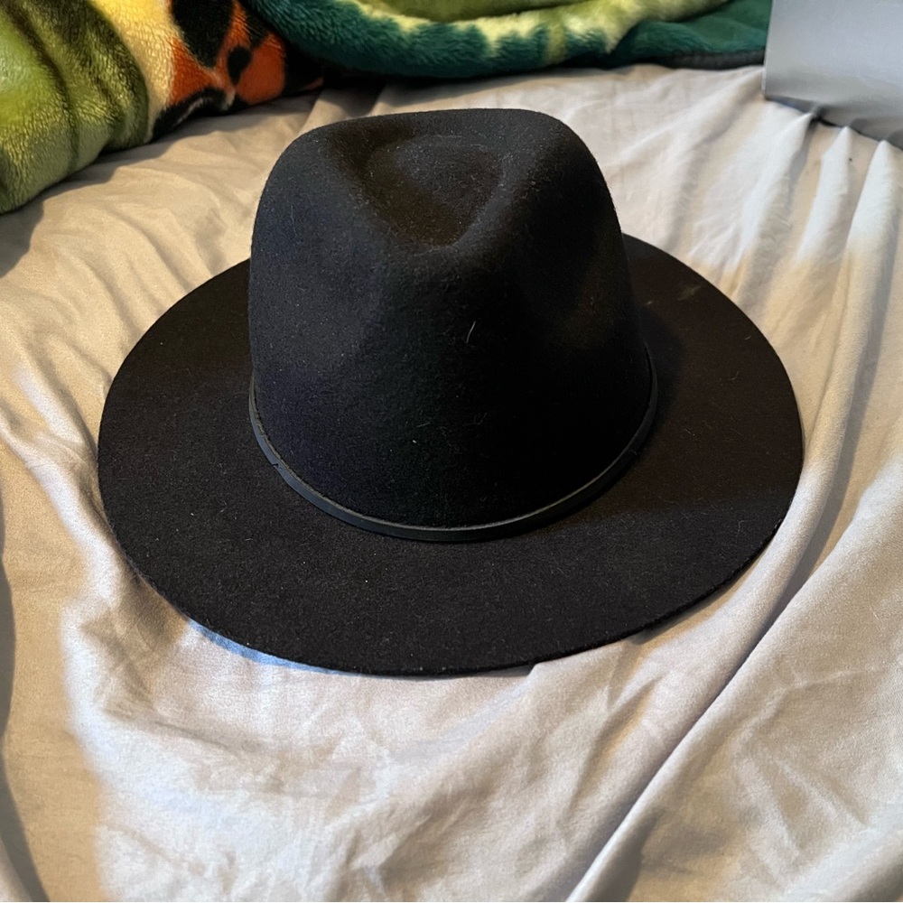 Black brixton hat